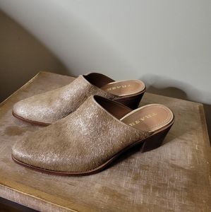 Trask Teresa Mules Size 7